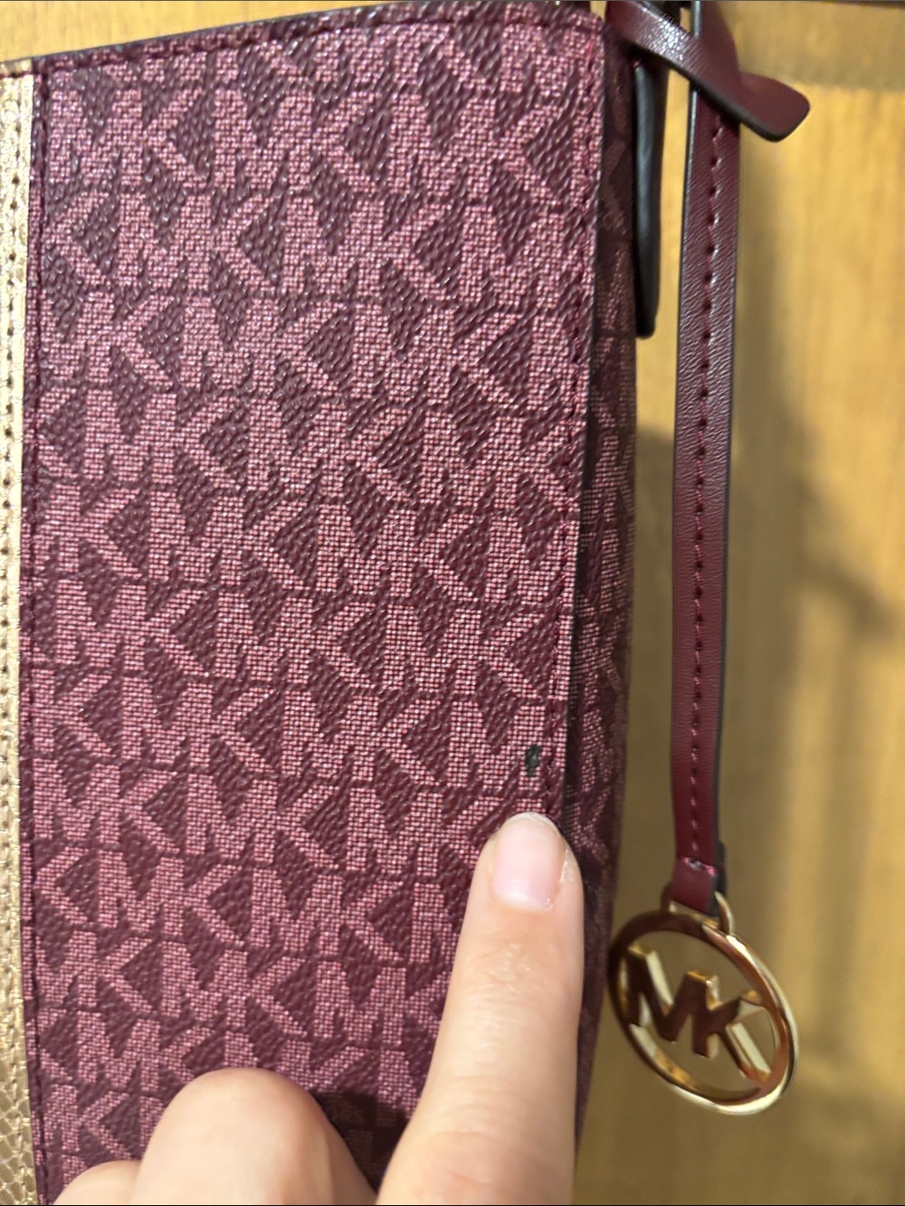 Michael Kors Plum Signature Crossbody with Gold Accent - Picture 5 of 14